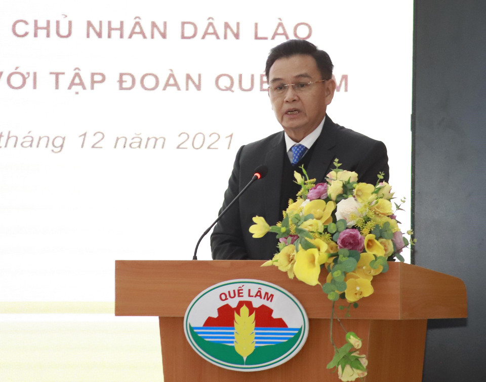 Chủ tịch Quốc hội nước Cộng hòa Dân chủ Nhân dân Lào Xaysomphone Phomvihane phát biểu tại buổi làm việc. (Ảnh: Hoàng Hùng/TTXVN)