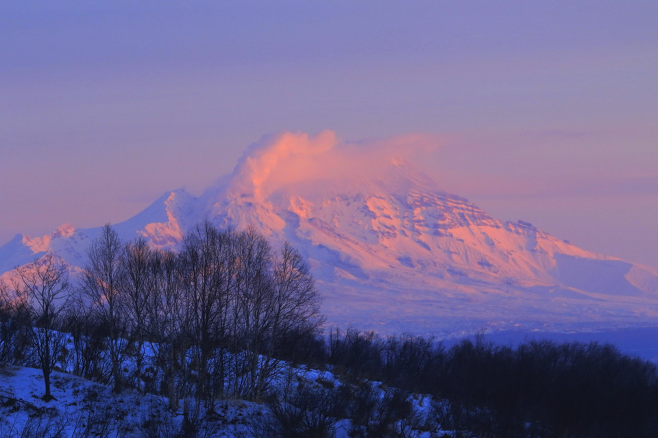 Bán đảo Kamchatka được ví là thiên đường của núi lửa đang hoạt động. (Ảnh: Trần Hiếu/TTXVN)