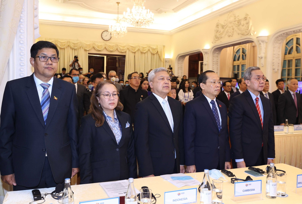 Các đại biểu hát bài ca ASEAN. (Ảnh: Thống Nhất/TTXVN)