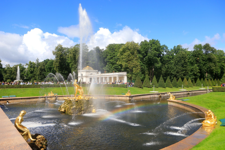 Cụm đài phun nước Samson. (Ảnh: Trần Hiếu/TTXVN)