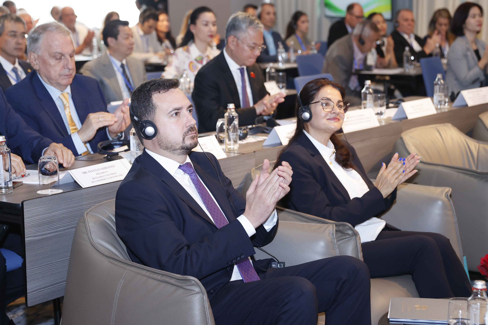 Đại biểu dự diễn đàn. (Ảnh: Doãn Tấn/TTXVN)