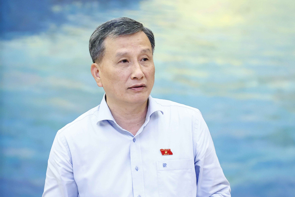 Chủ nhiệm Ủy ban Khoa học, Công nghệ và Môi trường Lê Quang Huy phát biểu. (Ảnh: Doãn Tấn/TTXVN)