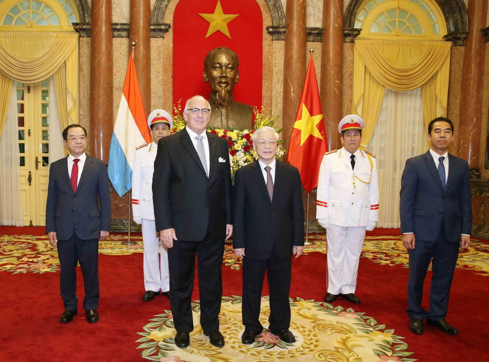 Tổng Bí thư, Chủ tịch nước Nguyễn Phú Trọng tiếp Ông Jean-Paul Senninger, Đại sứ Đặc mệnh toàn quyền Đại Công quốc Luxembourg tại Việt Nam đến trình Quốc thư.