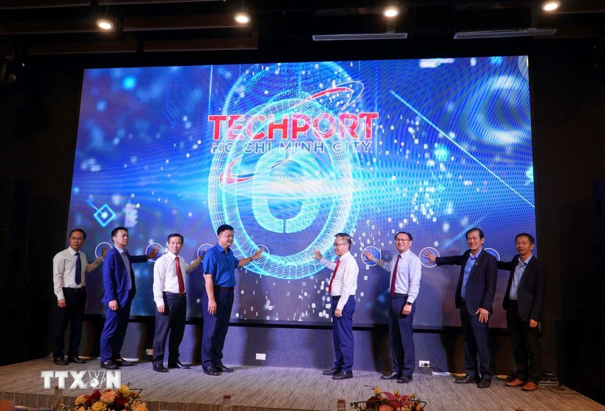 Hoàn thiện hạ tầng trung gian: Đòn bẩy cho thị trường khoa học và công nghệ Việt