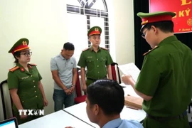 Phòng Cảnh sát Kinh tế-Công an tỉnh Hà Giang ra quyết định khởi tố bị can, thi hành lệnh bắt tạm giam đối với Nguyễn Văn Vững. (Ảnh: TTXVN phát)