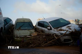 Cảnh tàn phá sau lũ quét tại một quốc gia châu Âu hồi tháng 10 năm ngoái. (Ảnh minh họa: THX/TTXVN)