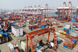 Cảng hàng hóa Thanh Đảo, tỉnh Sơn Đông (Trung Quốc). (Ảnh: THX/TTXVN)
