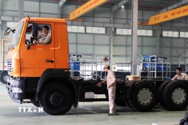 Nhà máy liên doanh sản xuất, lắp ráp ôtô Maz Asia tại Hưng Yên có công suất 1.500 xe/năm. (Ảnh: TTXVN)