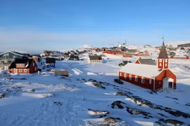 Quang cảnh thành phố Nuuk (Greenland). (Ảnh: THX/TTXVN)
