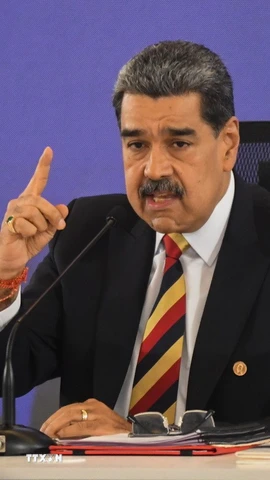 Tổng thống Venezuela Nicolas Maduro phát biểu tại cuộc họp báo ở Caracas. (Nguồn: THX/TTXVN)