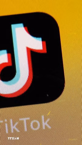 Biểu tượng nền tảng mạng xã hội TikTok. (Ảnh: Kyodo/TTXVN)