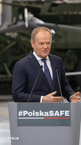 Thủ tướng Ba Lan Donald Tusk phát biểu tại Kobylka, gần Warsaw, Ba Lan. (Nguồn: PAP/TTXVN)