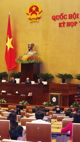 Quốc hội khóa XIV: Ban hành nhiều luật quan trọng