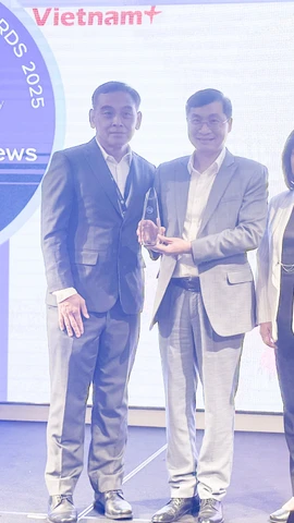 Báo Điện tử VietnamPlus được vinh danh ở giải thưởng “Đồ họa Tin tức Tổng hợp Tốt nhất.” (Ảnh: Ngọc Khương/TTXVN)