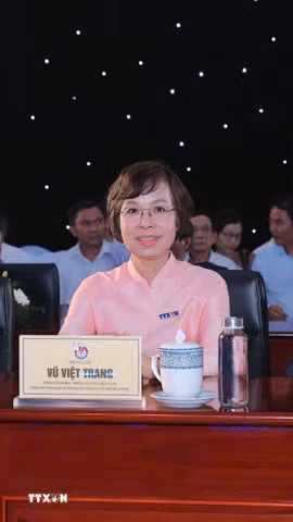 Đồng chí Vũ Việt Trang, Ủy viên Ban Thường vụ Đảng ủy các cơ quan Đảng Trung ương, Phó Trưởng Ban Tuyên giáo và Dân vận Trung ương, Bí thư Đảng ủy, Tổng Giám đốc Thông tấn xã Việt Nam dự khai mạc Hội báo toàn quốc 2026. (Ảnh: Minh Quyết/TTXVN)