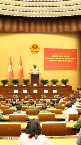 Quang cảnh hội nghị tại điểm cầu trung tâm - Hội trường Diên Hồng, Nhà Quốc hội (Hà Nội). (Ảnh: Phương Hoa/TTXVN)