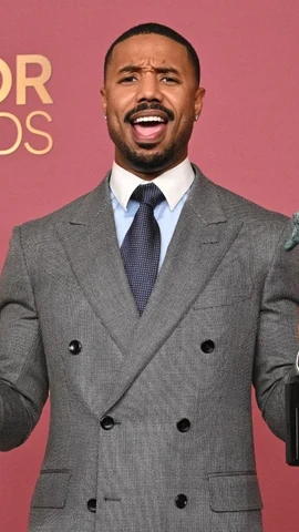 Tài tử Michael B. Jordan trên thảm đỏ Actors Awards 2026. (Nguồn: AFP)