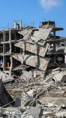 Các tòa nhà bị phá hủy trong xung đột tại Jabalia, phía Bắc Dải Gaza, ngày 24/10/2025. (Nguồn: THX/TTXVN)