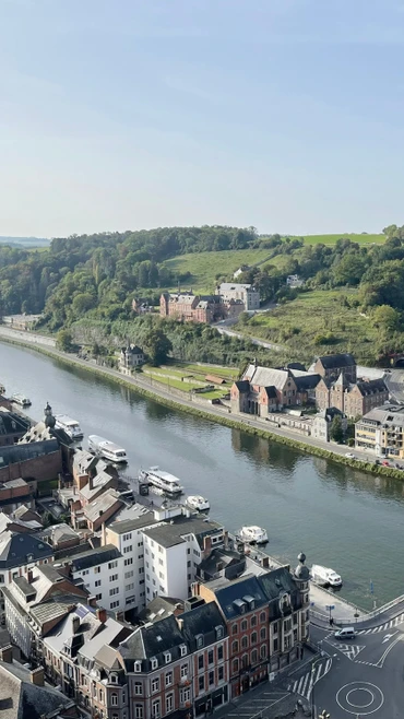 Bỉ: Thành phố Dinant lọt top những nơi đẹp nhất châu Âu