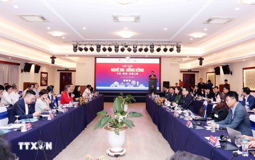Quang cảnh Hội nghị 'Gặp gỡ Nghệ An-Hong Kong. (Ảnh: Xuân Khu/TTXVN)