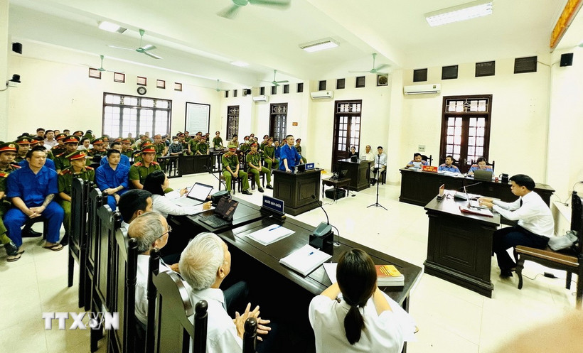 Quang cảnh một phiên xét xử. (Nguồn: TTXVN)