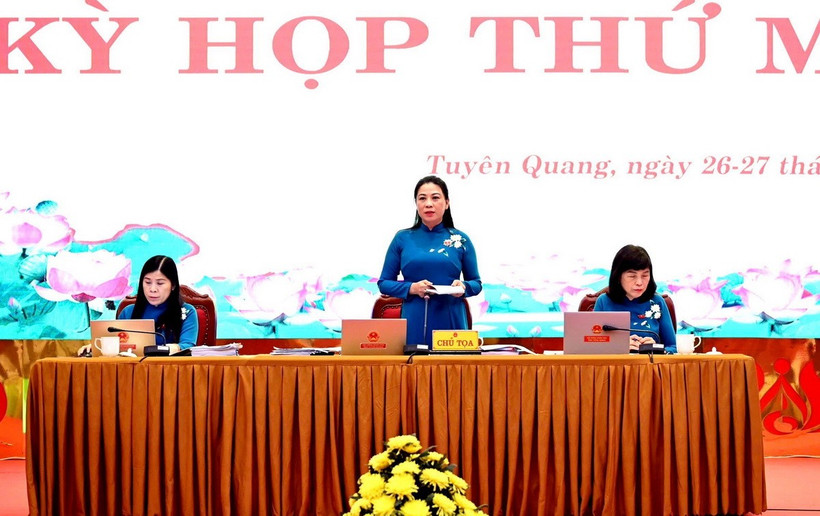 Kỳ họp thứ 10 Hội đồng Nhân dân tỉnh Tuyên Quang khóa XIX. (Ảnh: Quang Cường/TTXVN)
