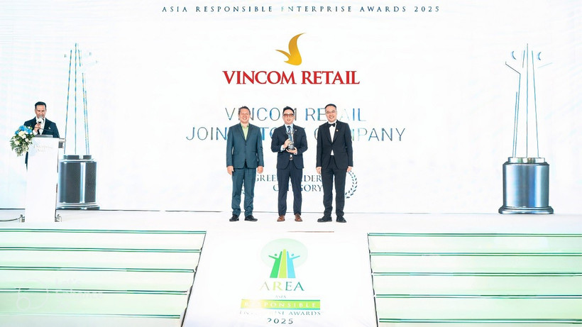 Công ty Cổ phần Vincom Retail giành “cú đúp” danh hiệu: Top 50 Công ty niêm yết tốt nhất Việt Nam 2025 và “Lãnh đạo Xanh” châu Á.