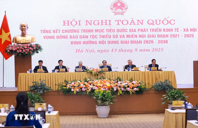 Thủ tướng Phạm Minh Chính dự Hội nghị toàn quốc Tổng kết Chương trình mục tiêu quốc gia phát triển kinh tế-xã hội vùng đồng bào dân tộc thiểu số. (Ảnh: Dương Giang/TTXVN)