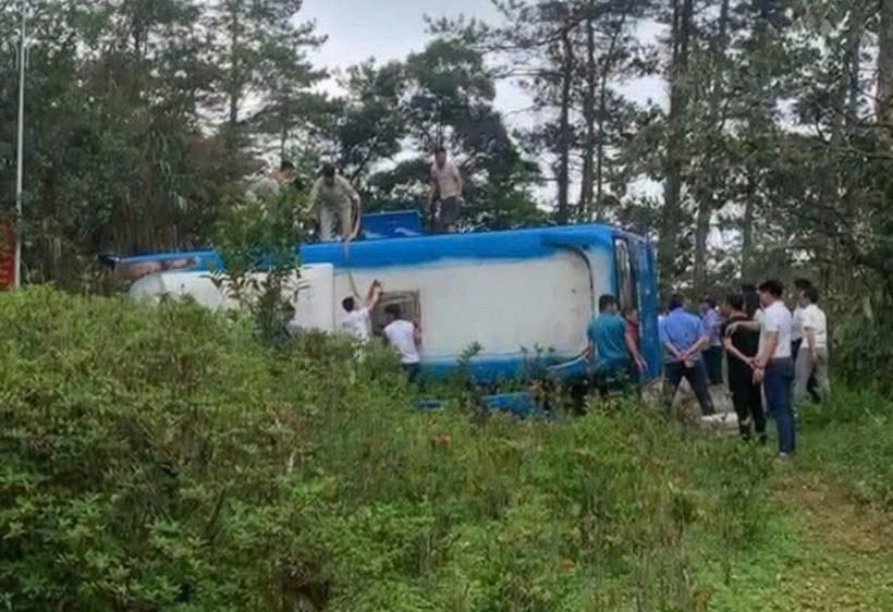 Hiện trường vụ tại nạn. (Ảnh: TTXVN phát)