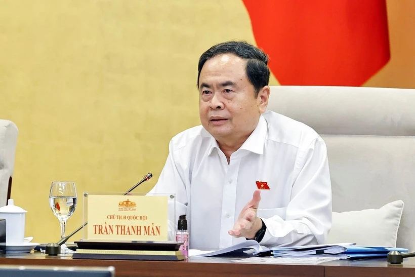 Der Vorsitzende der Nationalversammlung, Tran Thanh Man, spricht. (Foto: Doan Tan/VNA)