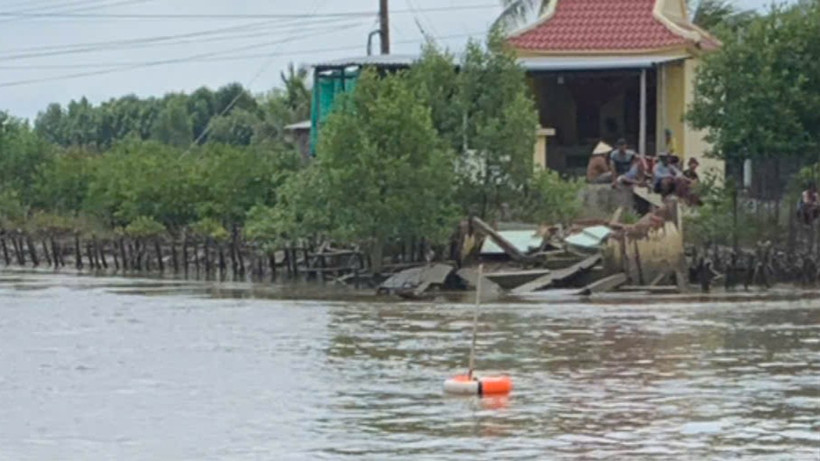 Khu vực tìm thấy thi thể bé trai 3 tuổi trong vụ tai nạn giao thông đường thủy ở Cà Mau.