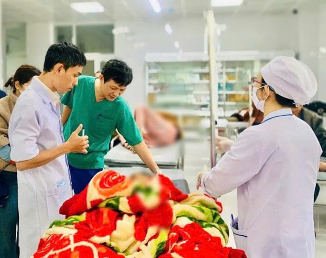 Các em nhỏ được điều trị tại Bệnh viện Đa khoa tỉnh Quảng Ngãi. (Nguồn: Bệnh viện Đa khoa tỉnh Quảng Ngãi)