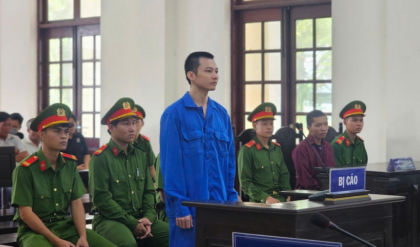 Lê Thanh Nhất Nguyên ở Tịnh thất Bồng Lai bị tuyên phạt 9 năm tù về tội lừa đảo chiếm đoạt tài sản. (Ảnh: TTXVN phát)