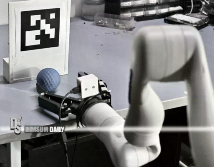 Robot sẽ được trang bị 2 cánh tay và có khả năng triển khai, lắp đặt thiết bị cũng như thu thập mẫu vật trên bề mặt Mặt Trăng. (Nguồn: Dimsum Daily)