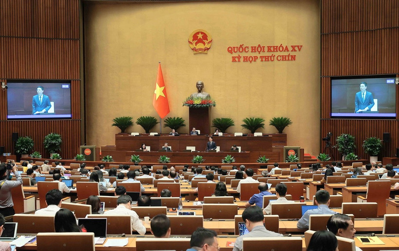 Bộ trưởng Bộ Khoa học và Công nghệ Nguyễn Mạnh Hùng giải trình, làm rõ một số vấn đề đại biểu Quốc hội nêu. (Ảnh: An Đăng/TTXVN)