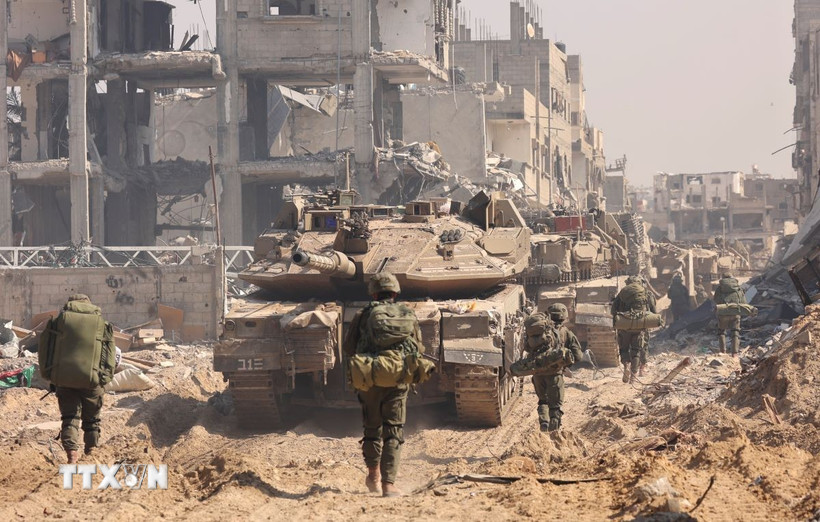 Quân đội Israel được triển khai tại Dải Gaza. (Ảnh: THX/TTXVN)