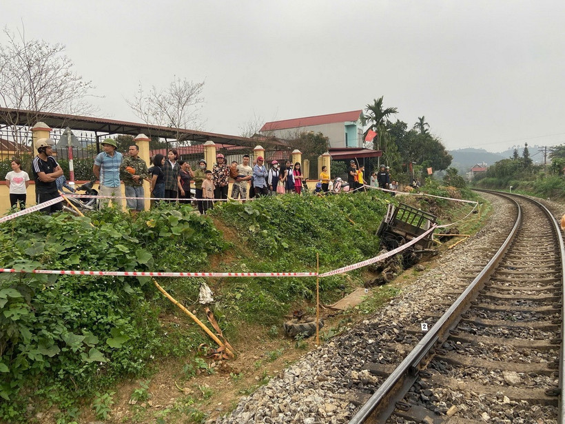 Hiện trường vụ tai nạn. (Ảnh: Đinh Thùy/TTXVN)