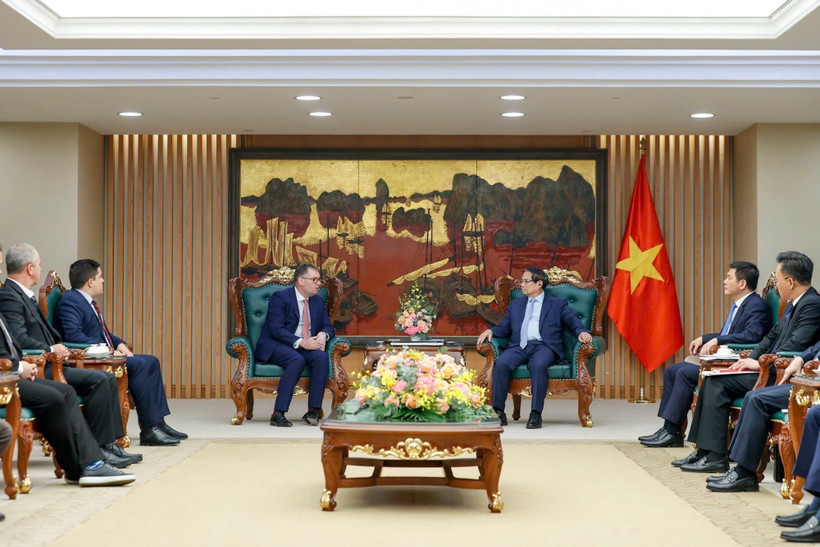 Thủ tướng Phạm Minh Chính tiếp ông Charles James Boyd Bowman, Tổng Giám đốc dự án của Tập đoàn Trump Organization tại Việt Nam. (Ảnh: Dương Giang/TTXVN)