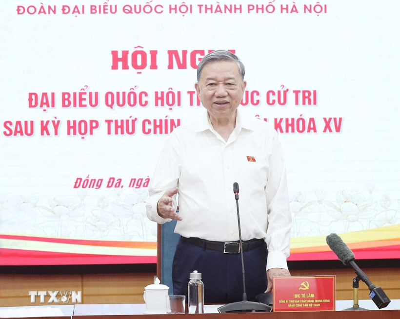 Tổng Bí thư Tô Lâm tiếp xúc cử tri, động viên cán bộ, viên chức Hà Nội