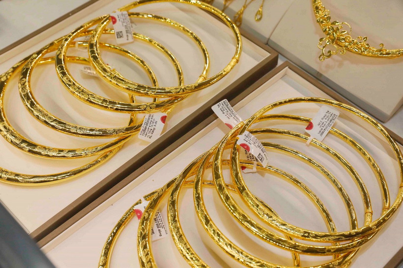 Vàng trang sức bày bán tại Công ty DOJI. (Ảnh: Trần Việt/TTXVN)