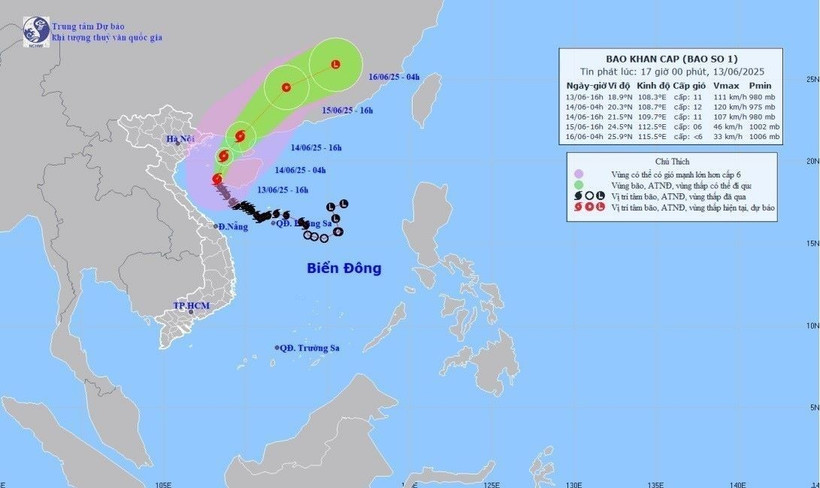 Hướng đi của bão số 1 lúc 16h ngày 13/6. (Ảnh: TTXVN phát)