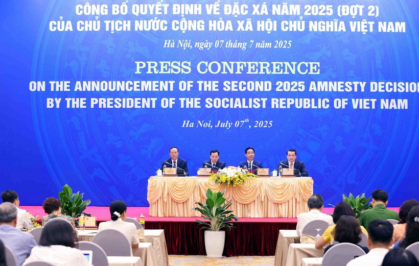 Quang cảnh buổi họp báo. (Ảnh: Phạm Kiên/TTXVN)