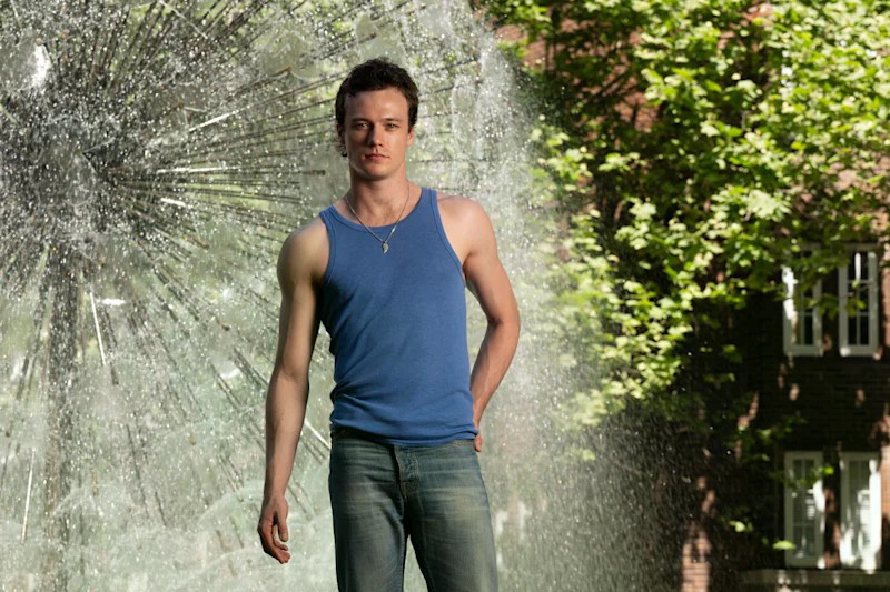 Diễn viên Jack Patten đảm nhận vai Robin Hood. (Nguồn: Smh)