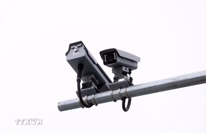 Các camera AI hỗ trợ phát hiện hành vi vi phạm trật tự, an toàn giao thông. (Ảnh: Phạm Kiên/TTXVN)