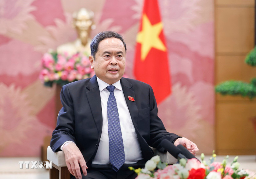 Chủ tịch Quốc hội Trần Thanh Mẫn trả lời phỏng vấn báo chí. (Ảnh: Doãn Tấn/TTXVN)