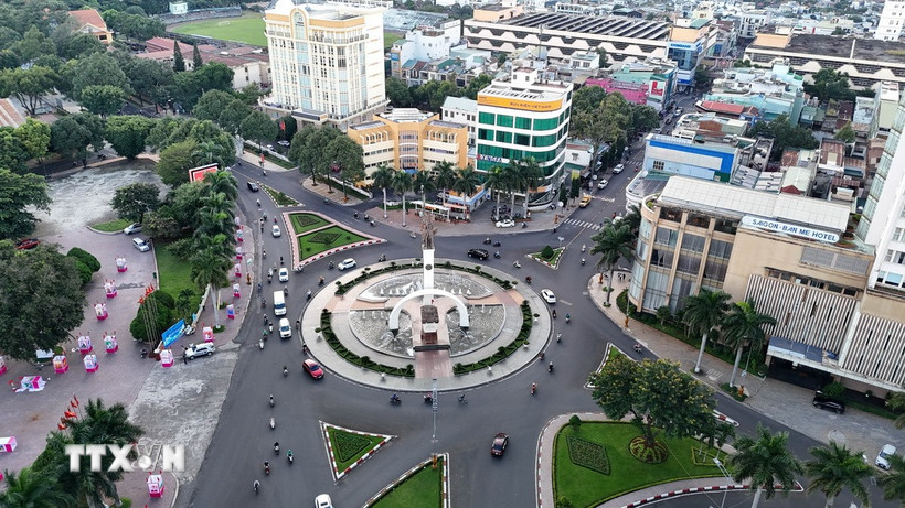 Sau 50 năm giải phóng, thành phố Buôn Ma Thuột đạt được nhiều thành tựu về kinh tế-xã hội và tỉnh đang hướng đến mục tiêu xây dựng Buôn Ma Thuột trở thành đô thị trung tâm vùng Tây Nguyên vào năm 2045 theo kết luận của Bộ Chính trị. (Ảnh: TTXVN phát)