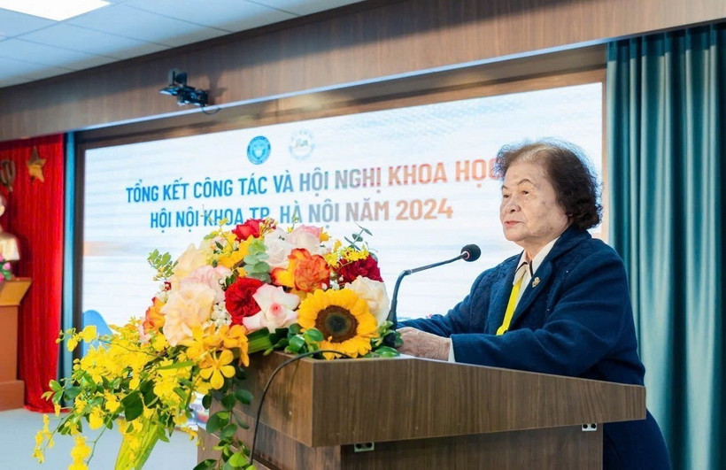 Bác sỹ Bùi Thị Hiệp, Phó Chủ tịch Hội Y học Thành phố Hà Nội, đề xuất cần bố trí cán bộ phù hợp với năng lực, sở trường. (Ảnh: TTXVN phát)