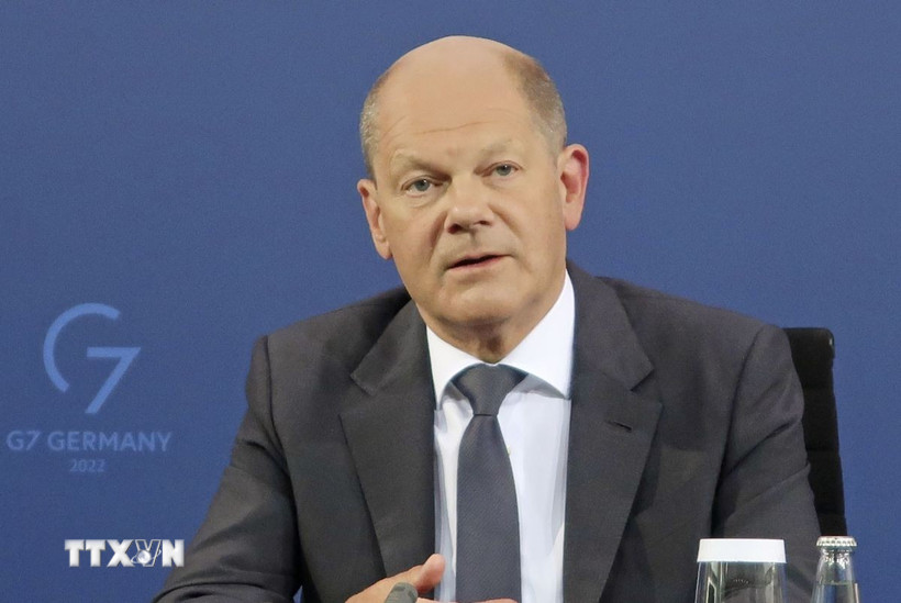 Thủ tướng Đức Olaf Scholz trong cuộc họp báo tại Berlin. (Ảnh: Kyodo/TTXVN)