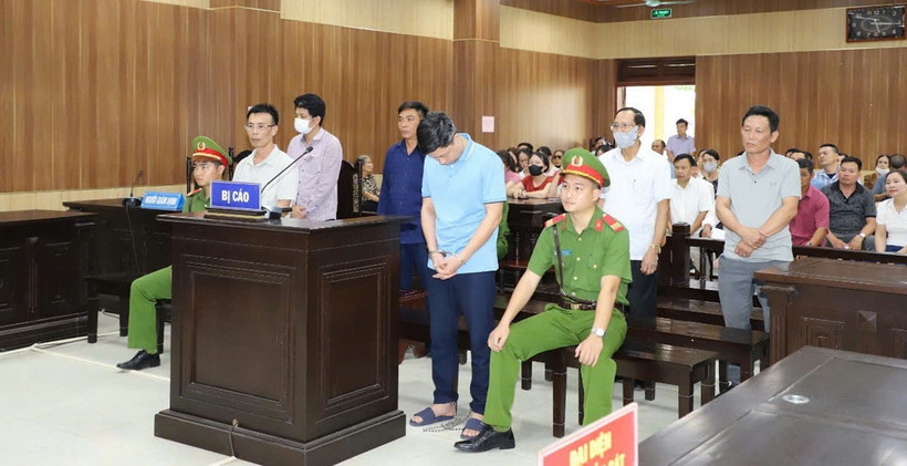 Các bị cáo tại phiên tòa. (Ảnh: TTXVN phát)