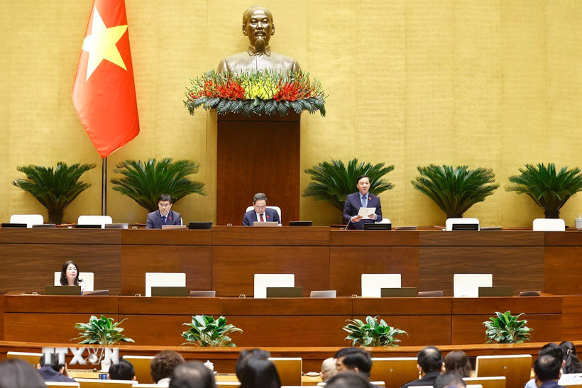 Phó Chủ tịch Quốc hội Nguyễn Khắc Định phát biểu. (Ảnh: Doãn Tấn/TTXVN)